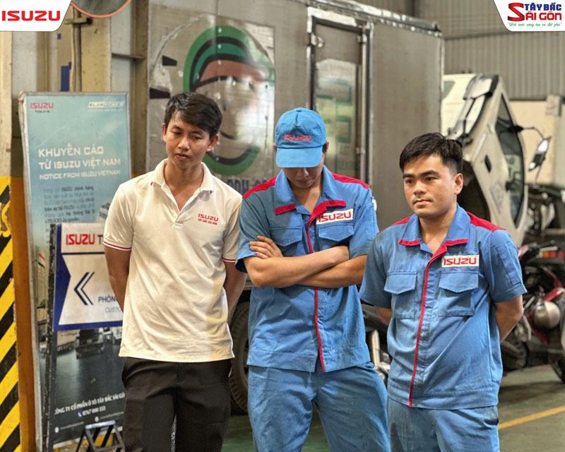 Hội thi tay nghề nội bộ Kỹ Thuật Viên ISUZU Tây Bắc Sài Gòn