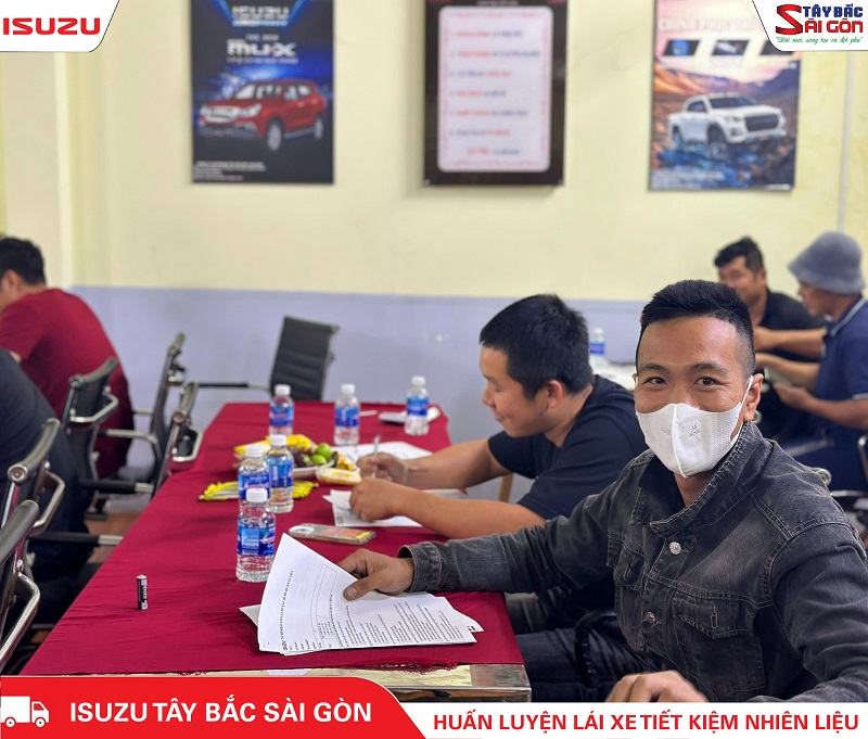 Các tài xế TDL tham gia buổi đào tạo