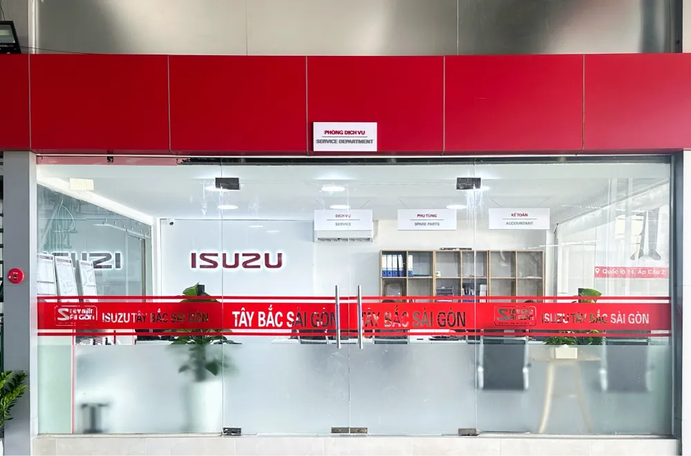 Phòng dịch vụ tại ISUZU Tây Bắc Sài Gòn - CN Bình Phước