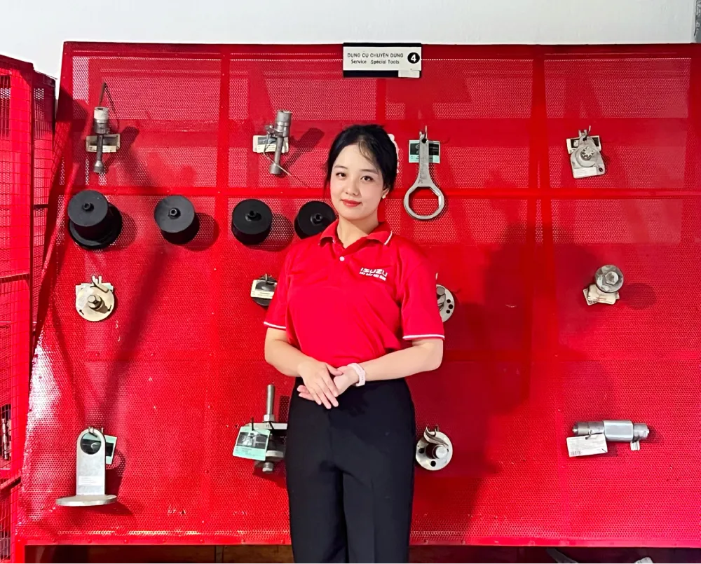 Phòng tháo lắp tại ISUZU Tây Bắc Sài Gòn - CN Bình Phước