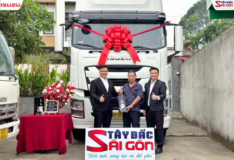 LỄ BÀN GIAO XE ĐẦU KÉO ISUZU EXZ4042 – ISUZU TÂY BẮC SÀI GÒN