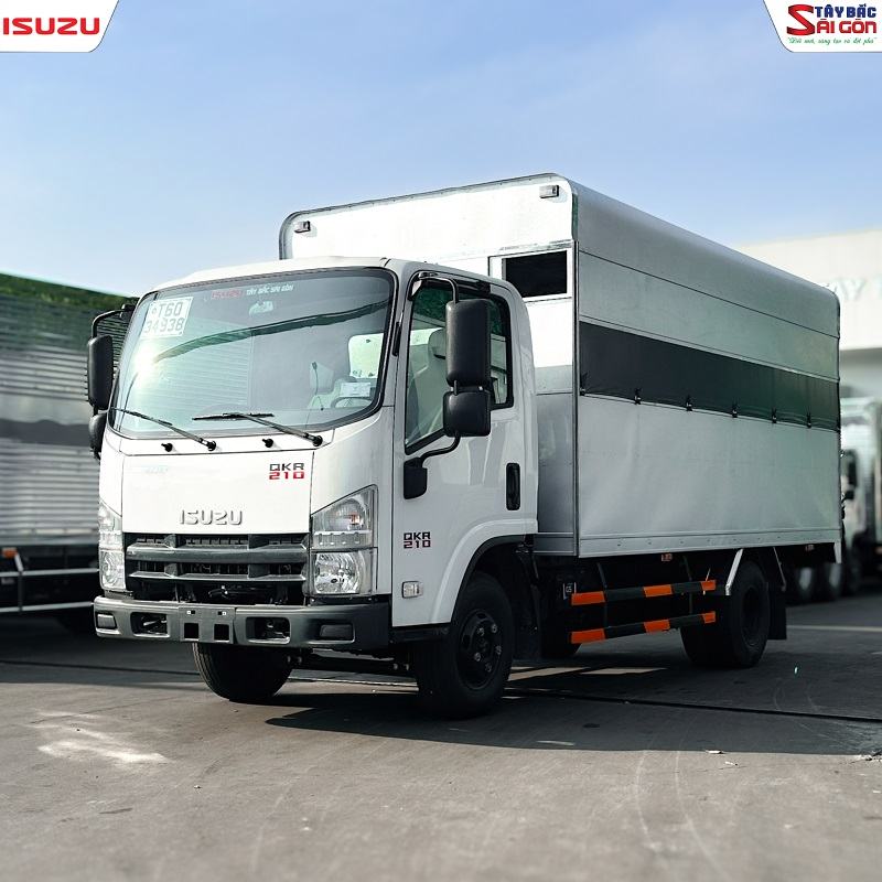 Xe QKR210 phục vụ cho thi sát hạch bằng C1