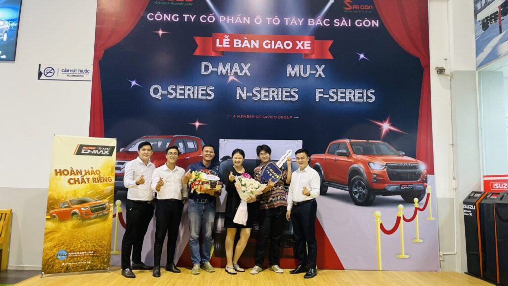 LỄ BÀN GIAO XE ISUZU ALL NEW D-MAX 2021